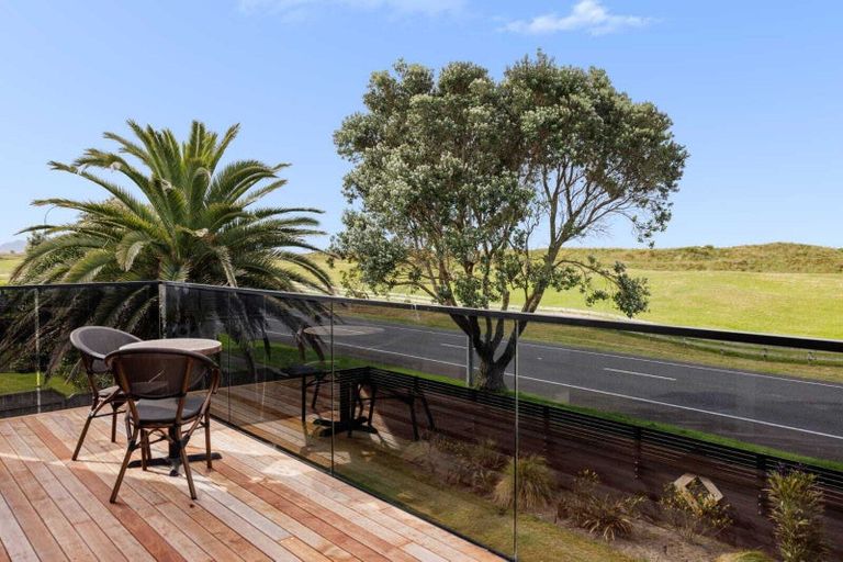 Photo of property in 35 Malibu Key, Papamoa Beach, Papamoa, 3118