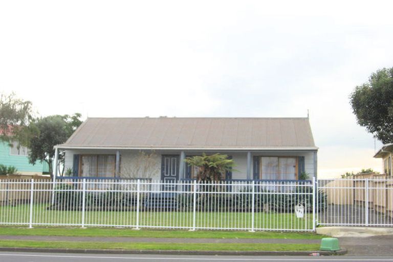 Photo of property in 255 Mahia Road, Weymouth, Auckland, 2103