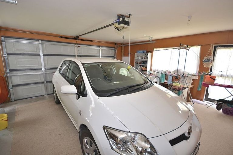 Photo of property in 125 Queens Road, Waikanae Beach, Waikanae, 5036