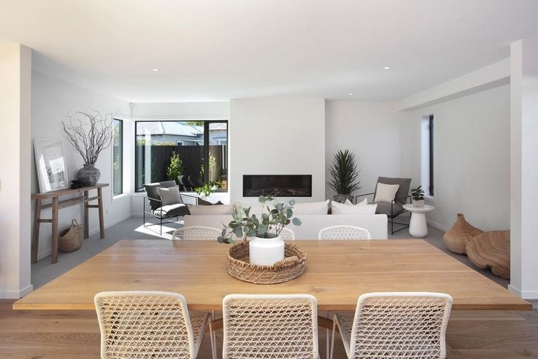 Photo of property in 86 Wairakei Road, Bryndwr, Christchurch, 8052