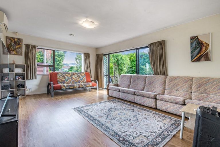 Photo of property in 36 Maugham Drive, Bucklands Beach, Auckland, 2014