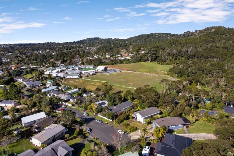 Photo of property in 31 Annison Avenue, Glen Eden, Auckland, 0602