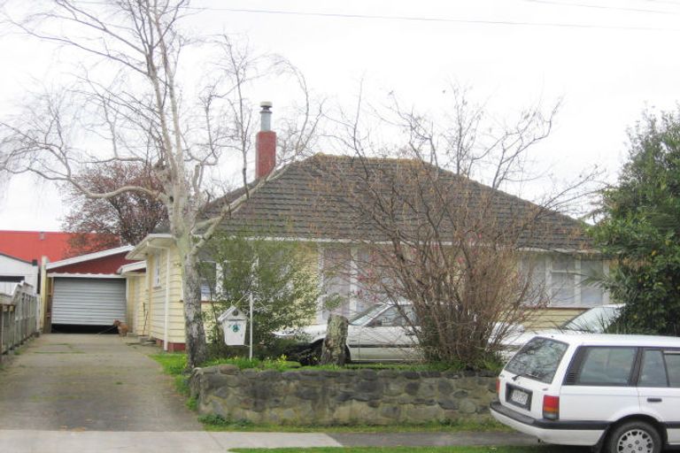 Photo of property in 8 Norfolk Street, Levin, 5510