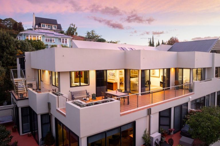 Photo of property in 2/27 Shelbourne Street, Nelson, 7010