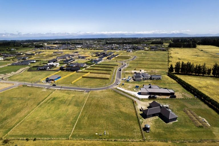 Photo of property in 67 Ridgeland Way, West Melton, 7618