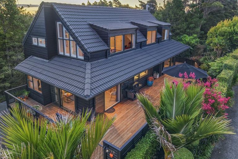 Photo of property in 129 Paremoremo Road, Lucas Heights, Auckland, 0632