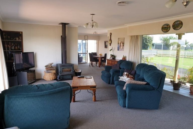 Photo of property in 24 High Street South, Eltham, 4322