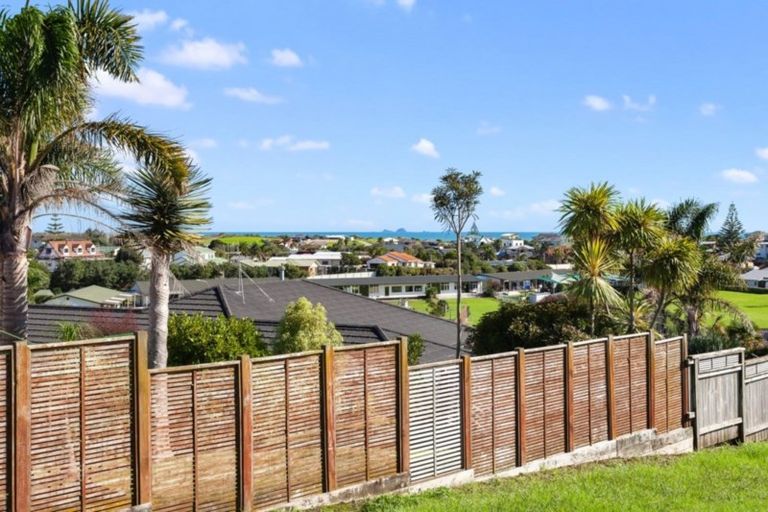Photo of property in 17 Ocean View Road, Coastlands, Whakatane, 3120