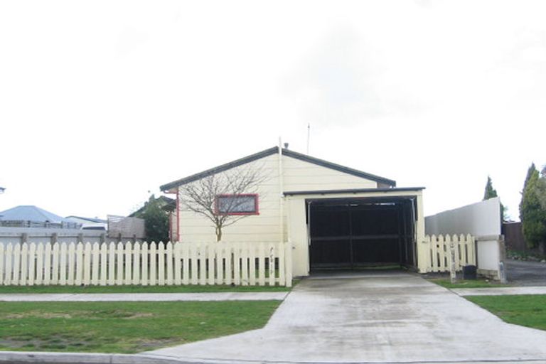 Photo of property in 300 Pattison Road, Akina, Hastings, 4122