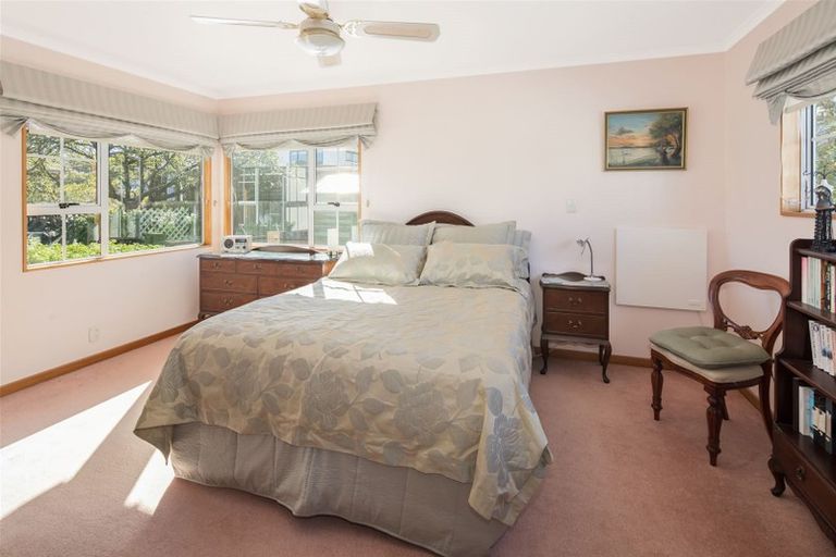 Photo of property in 3 Swinford Crescent, Johnsonville, Wellington, 6037