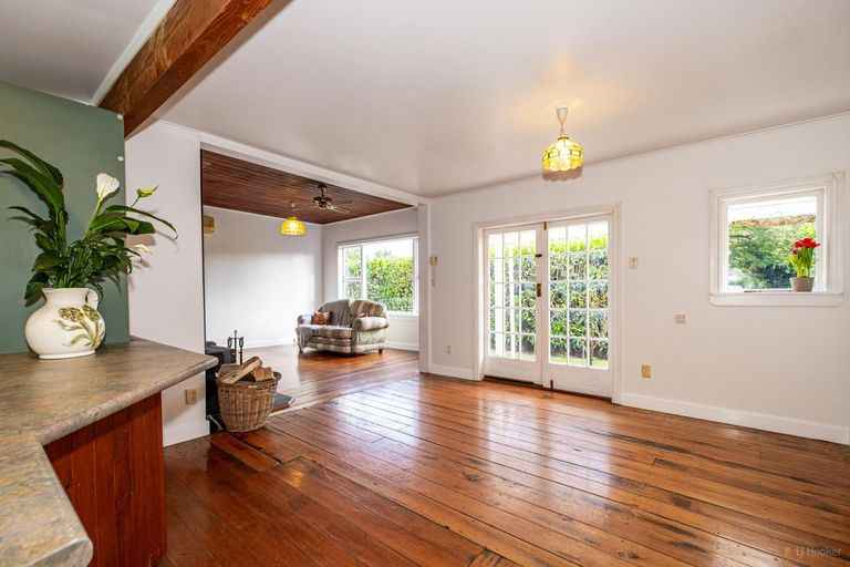 Photo of property in 243 Talbot Street, Geraldine, 7930