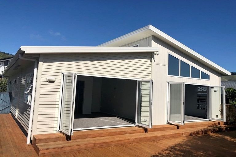 Photo of property in 26b Seddon Street, Waikanae, 5036