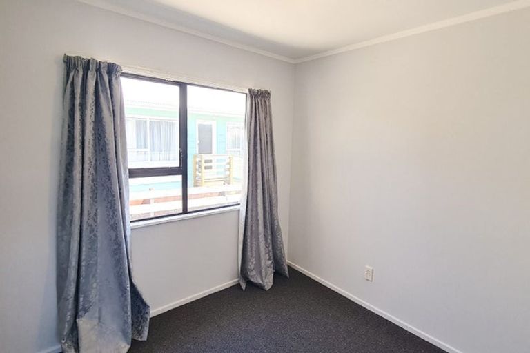 Photo of property in 70a Makarini Street, Paraparaumu, 5032