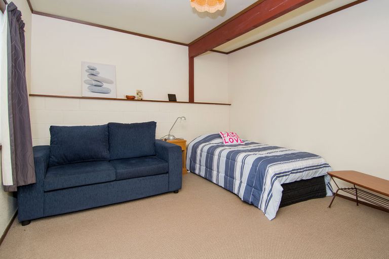 Photo of property in 79 Victory Street, Welcome Bay, Tauranga, 3112
