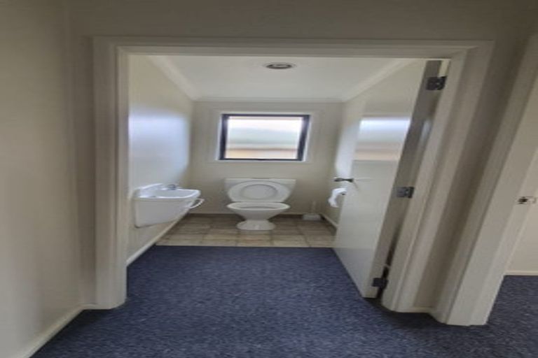 Photo of property in 7 Locksley Lane, Hamilton East, Hamilton, 3216