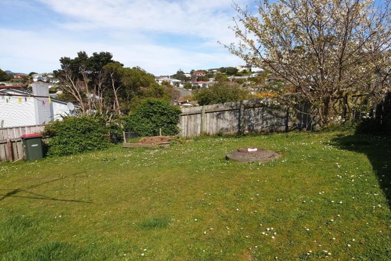 Photo of property in 53 Conclusion Street, Ascot Park, Porirua, 5024