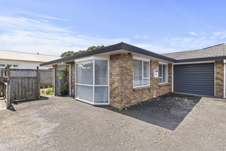 Photo of property in 3/39 Sackville Street, Fitzroy, New Plymouth, 4312