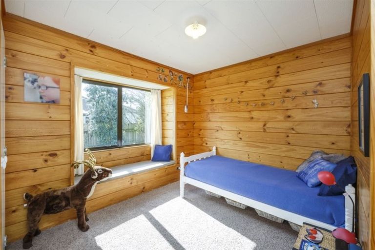 Photo of property in 14 College Street, Awapuni, Palmerston North, 4412