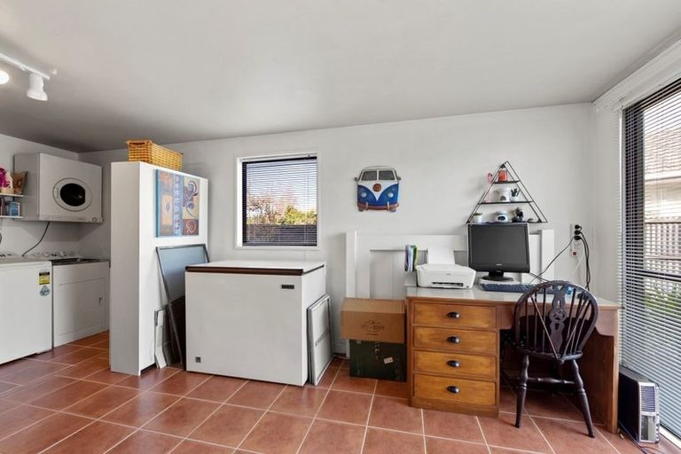 Photo of property in 2/264 Ilam Road, Burnside, Christchurch, 8053