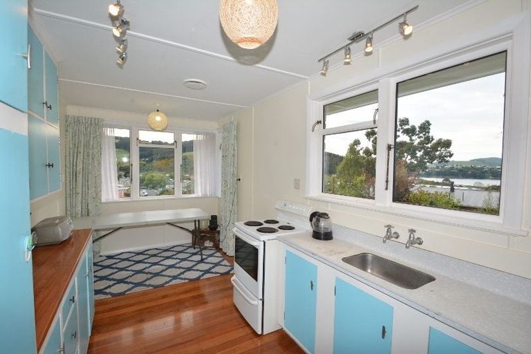 Photo of property in 9 Springdon Avenue, Sawyers Bay, Port Chalmers, 9023