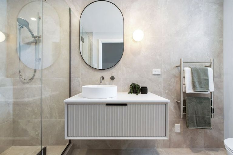 Photo of property in 112 Hamilton Avenue, Ilam, Christchurch, 8041