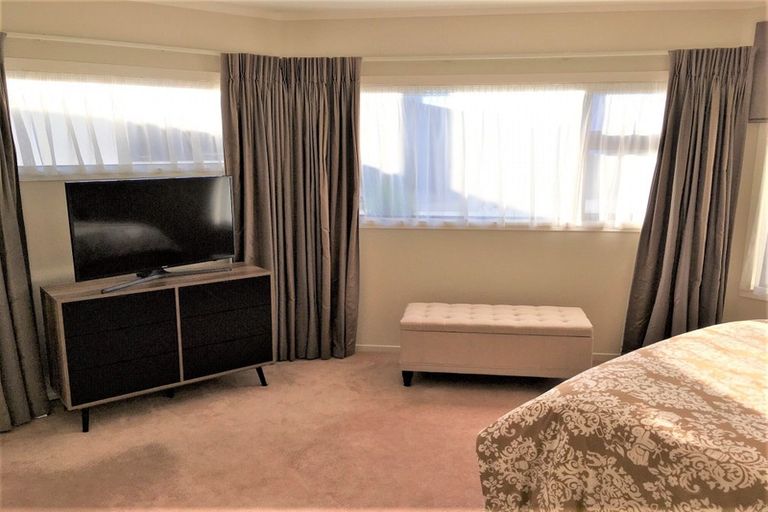 Photo of property in 227 The Terrace, Wellington Central, Wellington, 6011