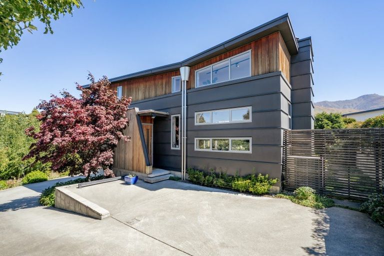 Photo of property in 203b Stone Street, Wanaka, 9305