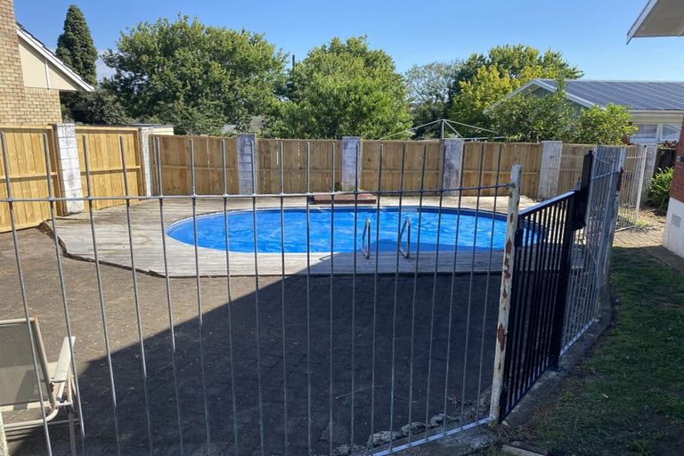 Photo of property in 51 Russleigh Drive, Dinsdale, Hamilton, 3204