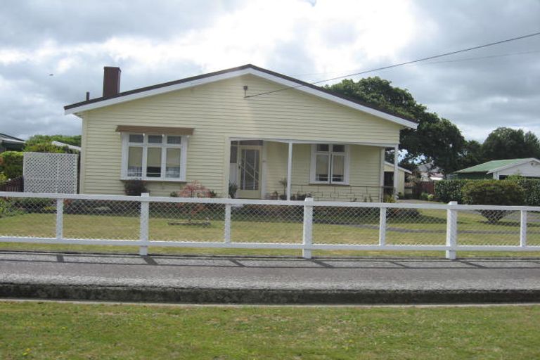 Photo of property in 86 Sedcole Street, Pahiatua, 4910