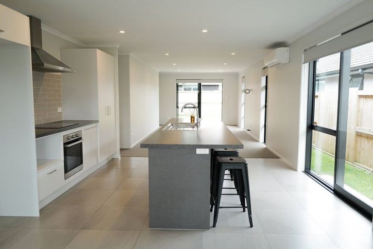 Photo of property in 27 Te Wharo Drive, Papamoa, 3118