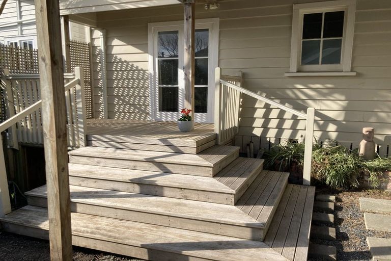 Photo of property in 12b Beaconsfield Street, Devonport, Auckland, 0624