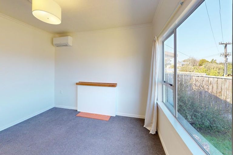 Photo of property in 10 Toi Street, Tawhero, Whanganui, 4501