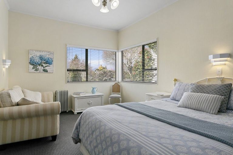 Photo of property in 744 Acacia Bay Road, Acacia Bay, Taupo, 3330