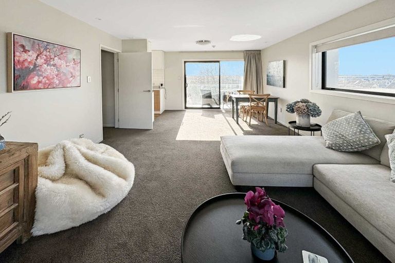 Photo of property in 402/18 Carlton Mill Road, Merivale, Christchurch, 8014