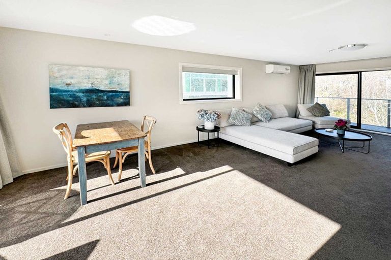 Photo of property in 402/18 Carlton Mill Road, Merivale, Christchurch, 8014
