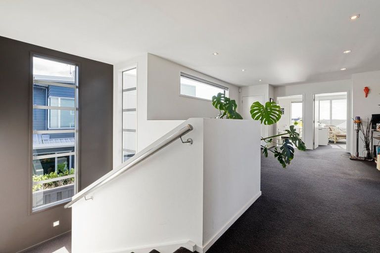 Photo of property in 4 The Palms, Rototuna, Hamilton, 3210