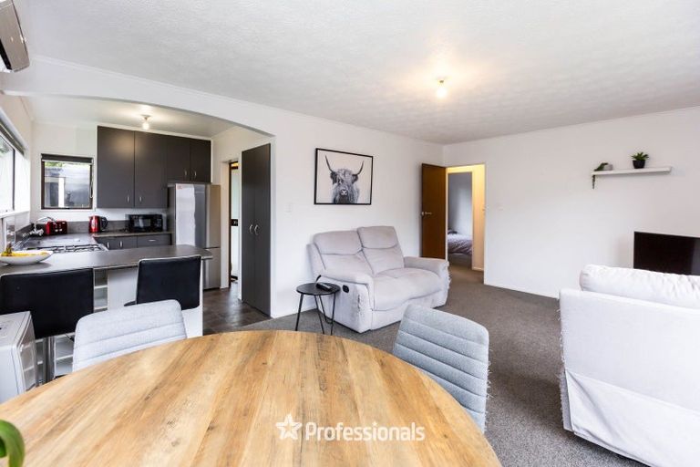 Photo of property in 4/13 Ranfurly Street, Trentham, Upper Hutt, 5018