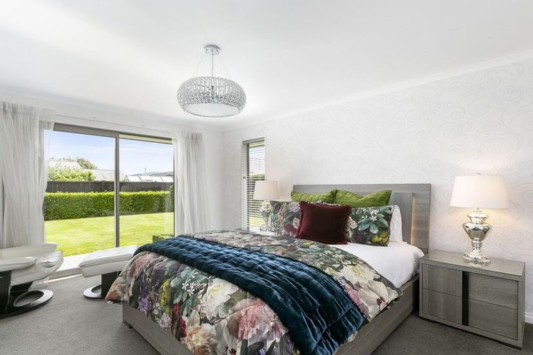 Photo of property in 6 Hagart-alexander Drive, Mosgiel, 9024