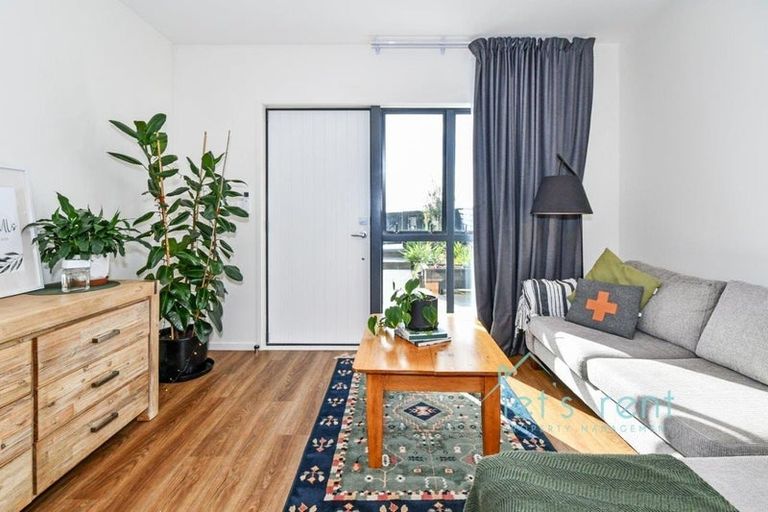 Photo of property in 74 Long George Drive, Totara Park, Auckland, 2019