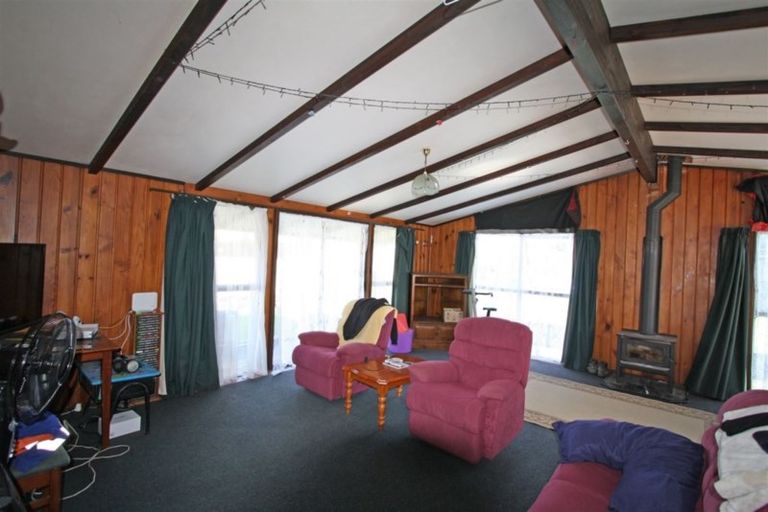 Photo of property in 5 Camellia Avenue, Bell Block, New Plymouth, 4312