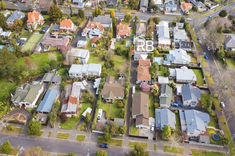 Photo of property in 2/11a Union Street, Claudelands, Hamilton, 3214