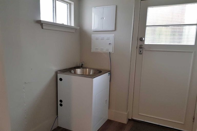 Photo of property in 4/952 Colombo Street, St Albans, Christchurch, 8014