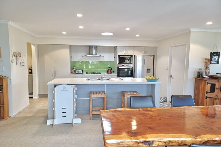 Photo of property in 15 Harold Place, Stoke, Nelson, 7011