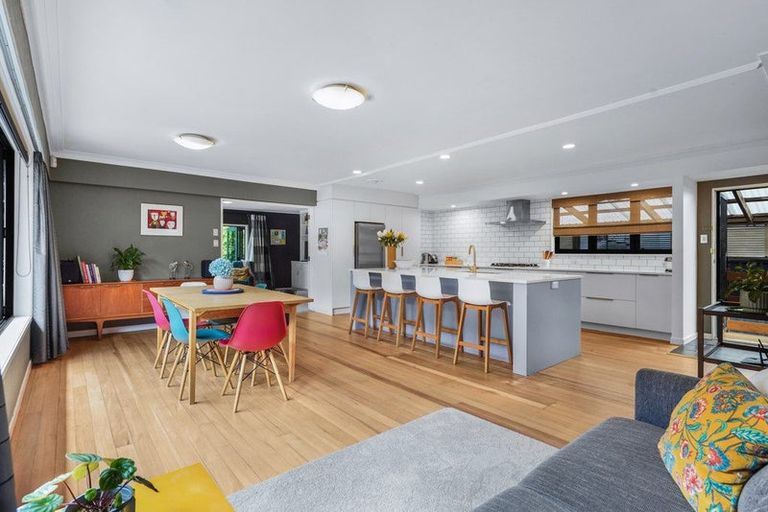 Photo of property in 22 Bretton Terrace, Hillcrest, Hamilton, 3216