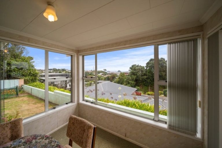 Photo of property in 10 Carver Place, Lynmouth, New Plymouth, 4310
