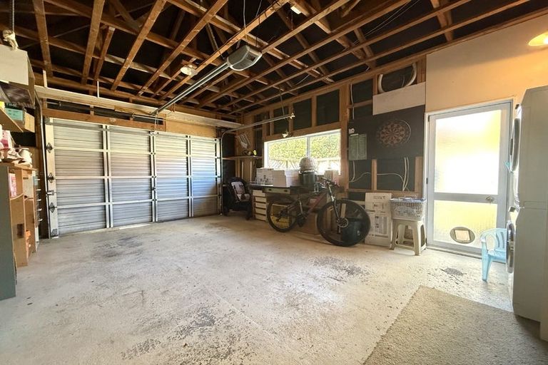 Photo of property in 2 Gordon Street, Avalon, Lower Hutt, 5011