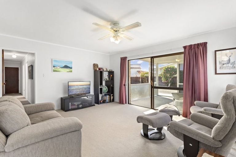 Photo of property in 12 Cypress Gardens Place, Onerahi, Whangarei, 0110