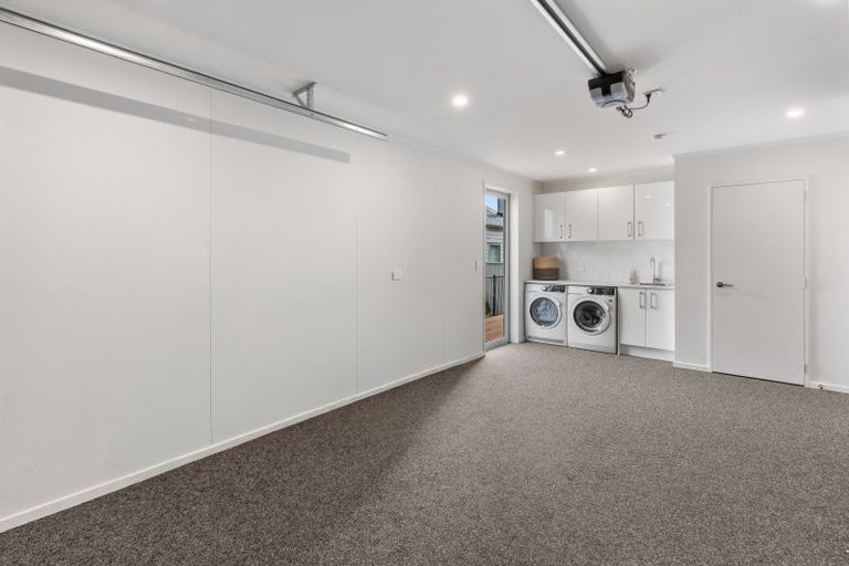 Photo of property in 8 Stables Lane, Mosgiel, 9092