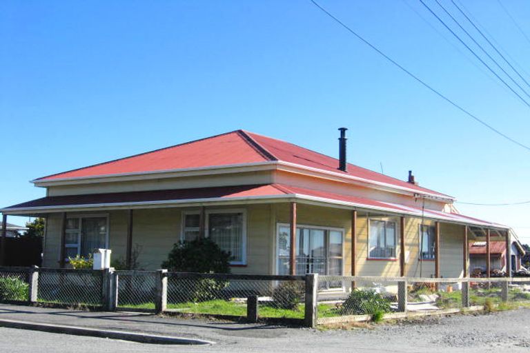 Photo of property in 52 Turumaha Street, Greymouth, 7805