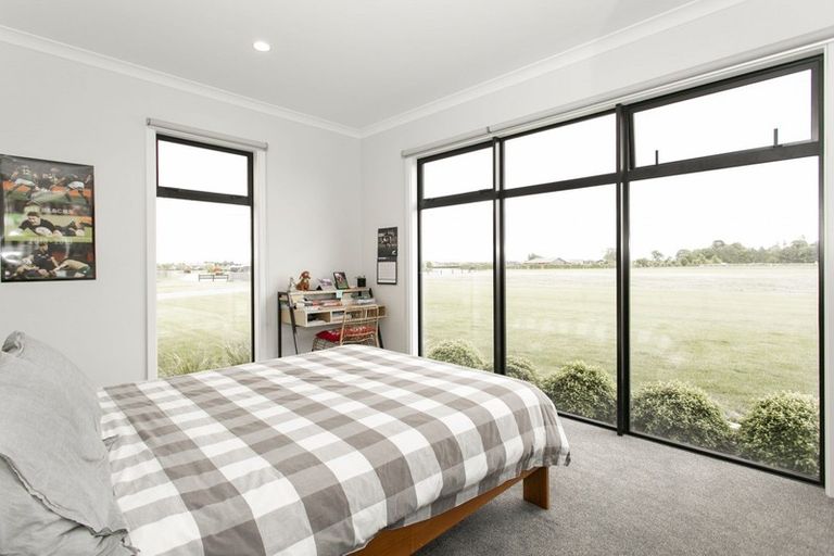 Photo of property in 15 Lake View Terrace, Huntingdon, Ashburton, 7774